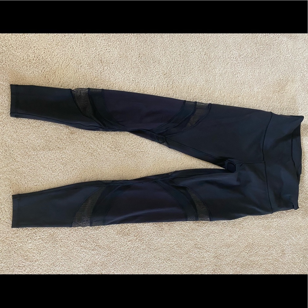 Lululemon mesh cut out align leggings